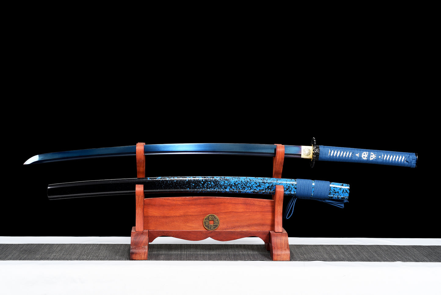 Metal crafts, collectibles, blue blade, 1095 steel, full Tang samurai sword, handmade