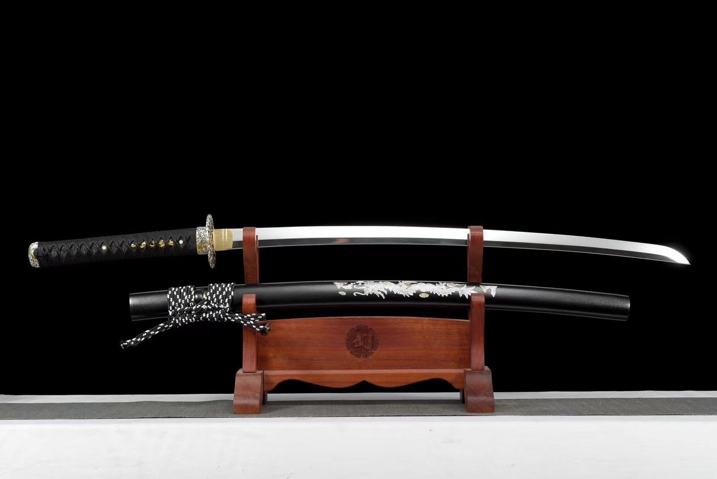 Collection, handmade samurai knives, train track steel+mirror grinding, all over the Tang Dynasty