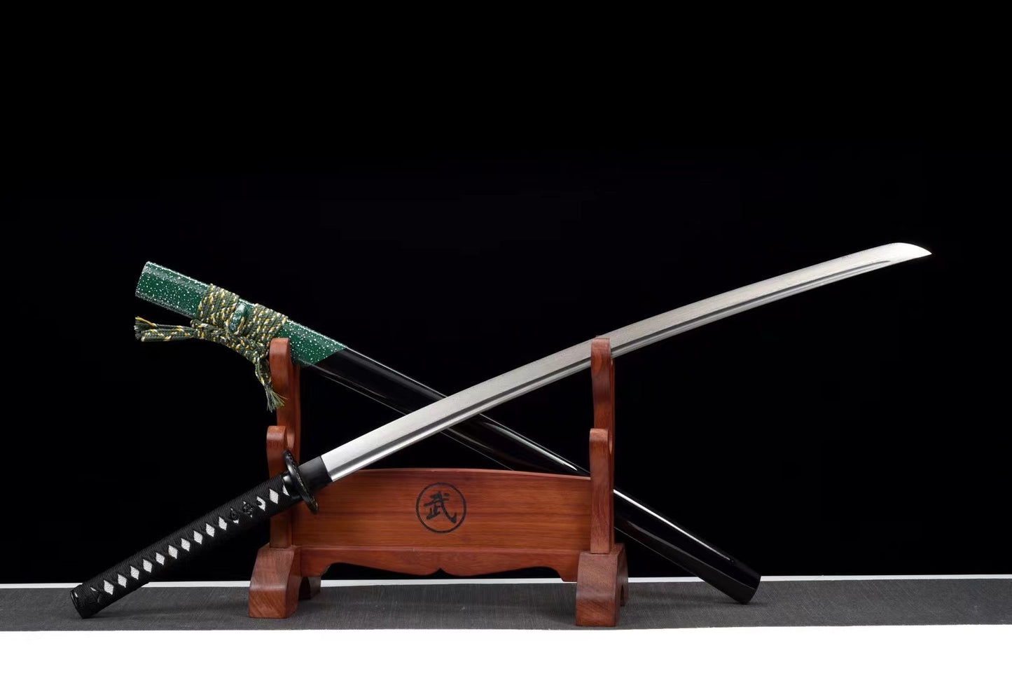 Damascus steel, handmade katana, japanese katana, quan tang