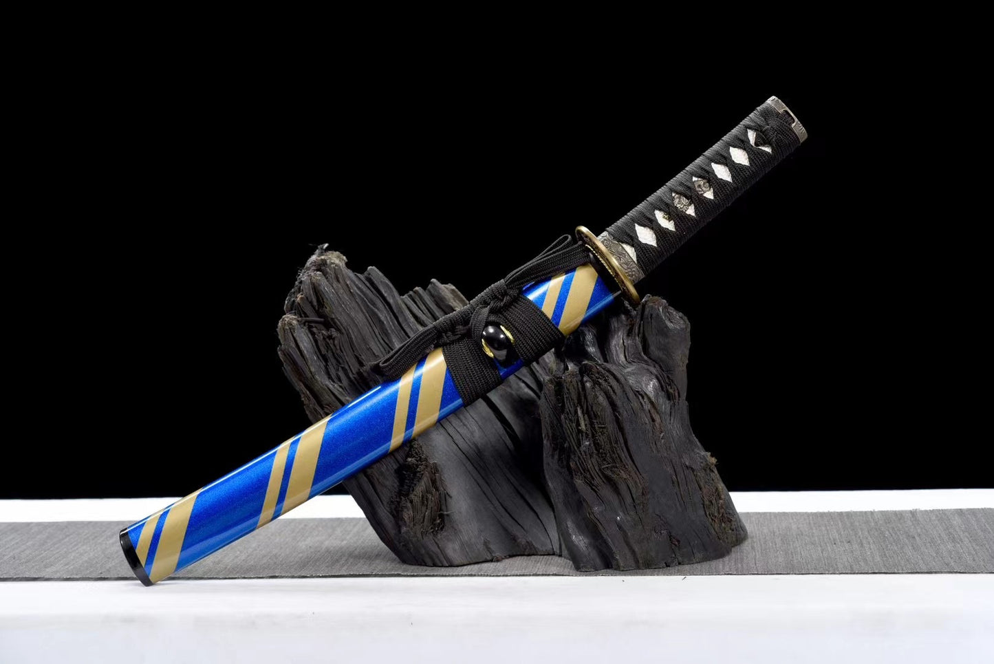 Handmade tanto, mashita's katana, japanese katana, cosplay, full tanto, blue blade