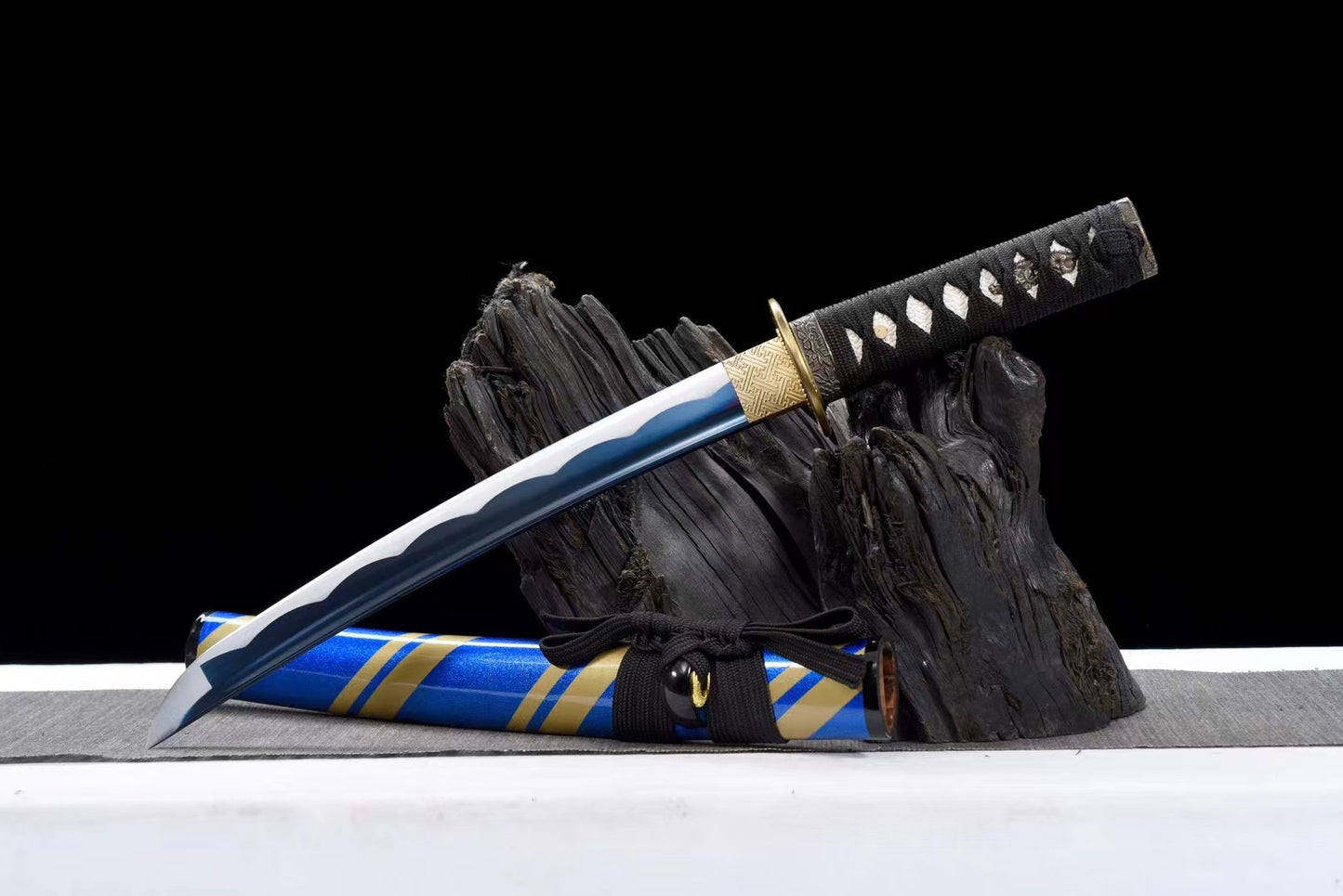 Handmade tanto, mashita's katana, japanese katana, cosplay, full tanto, blue blade