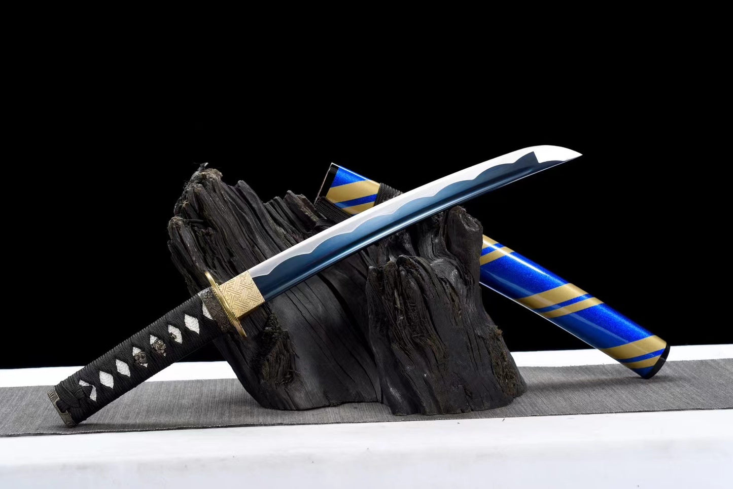 Handmade tanto, mashita's katana, japanese katana, cosplay, full tanto, blue blade