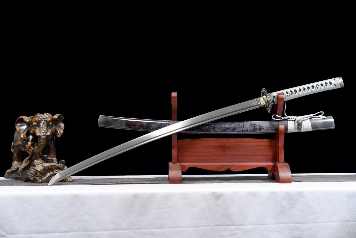 High carbon steel katana, handmade, real katana, japanese katana, chinese dragon theme, full tang katana, role play